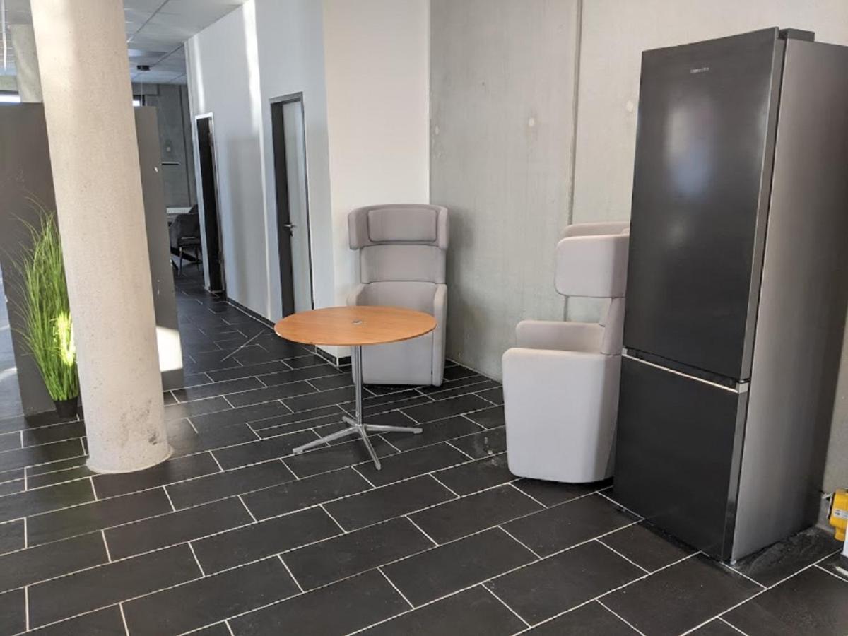 Business-motel & 24h Selfcheckin Hotel